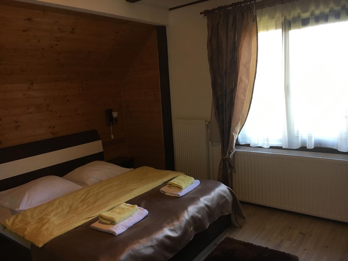 Pensiunea Esenzza Bran  Zewnętrze zdjęcie
